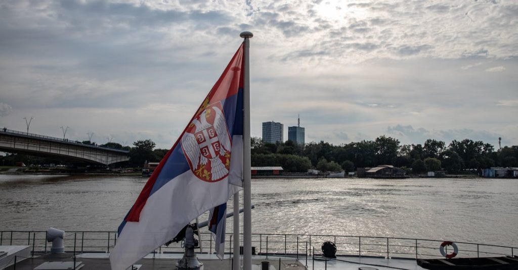 serbian-flag-on-ship